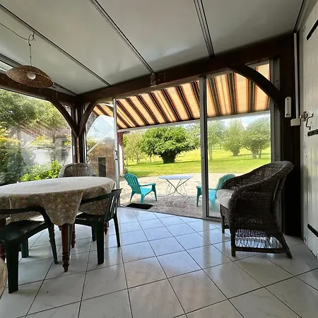 Holiday home La Jarisse Saint-Martin-de-Fressengeas